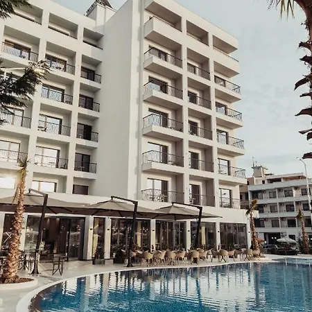 Ξενοδοχείο Delight & 4*