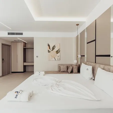 Delight & Ξενοδοχείο 4*