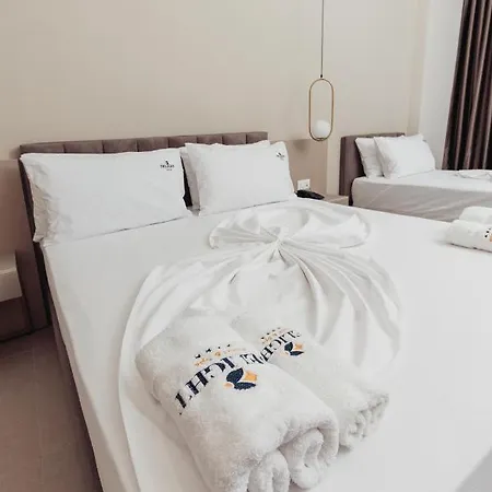 Delight & Golem (Tirana)