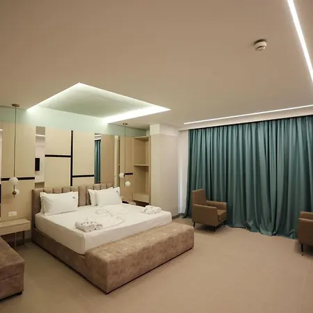 Delight & Otel Golem (Tirana)